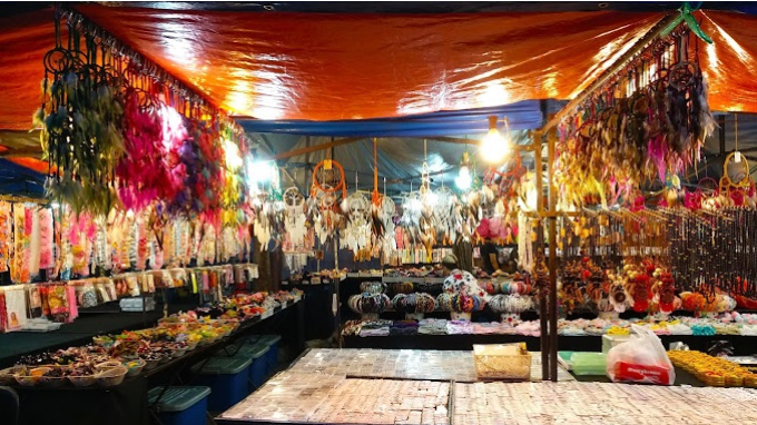 pasar-karat-night-market-1